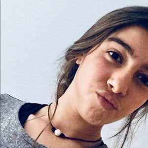 Meet your Posher, Casey